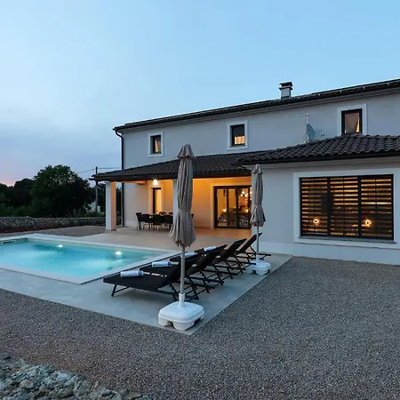 Pet Friendly In Krk Krk Town