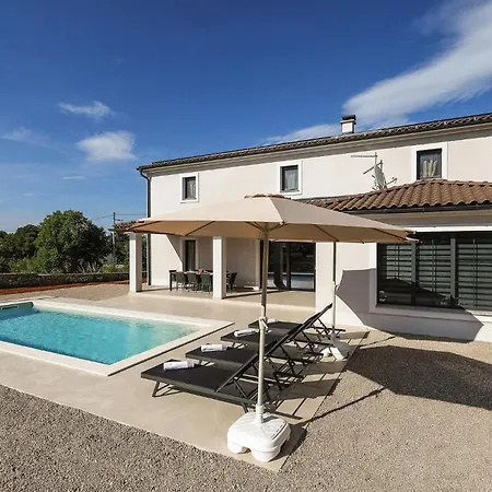 Pet Friendly In Krk Holiday home