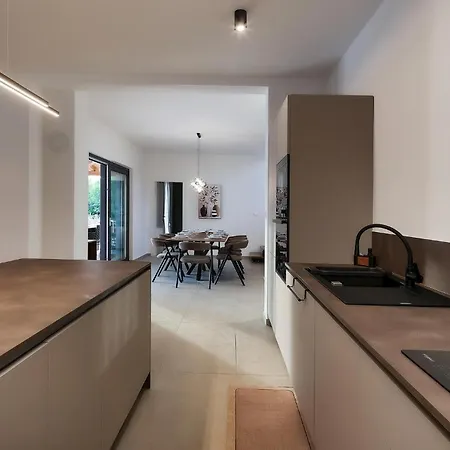 Holiday home Pet Friendly In Krk