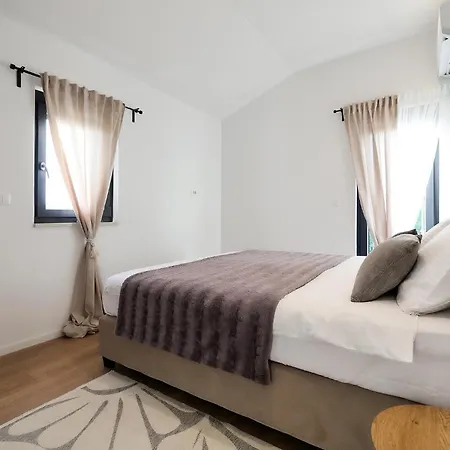 Pet Friendly In Krk *
