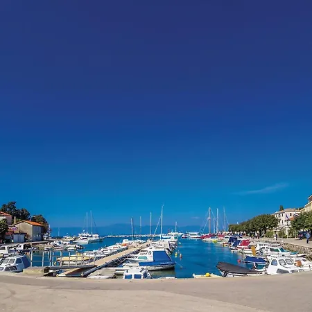 Pet Friendly In Krk Holiday home *
